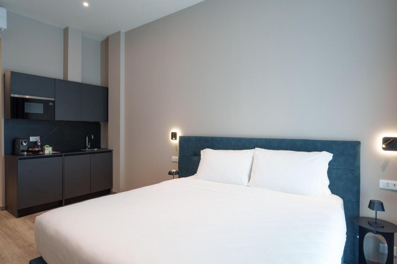 VI Suites Виареджо Екстериор снимка