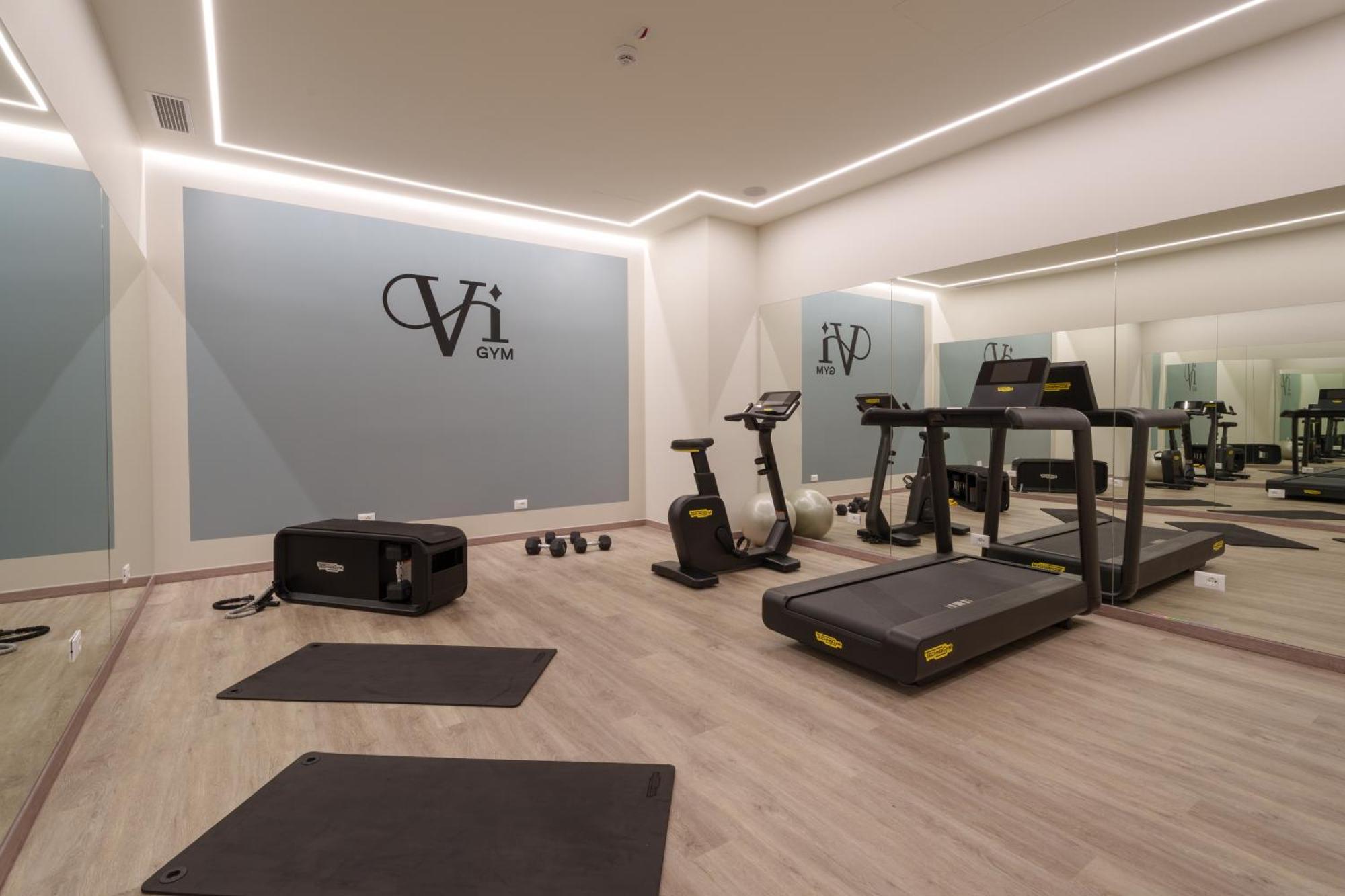VI Suites Виареджо Екстериор снимка