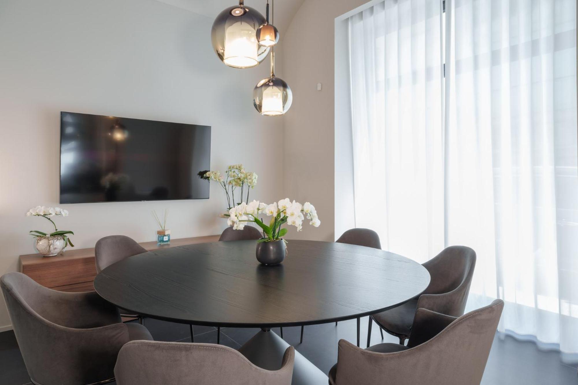 VI Suites Виареджо Екстериор снимка