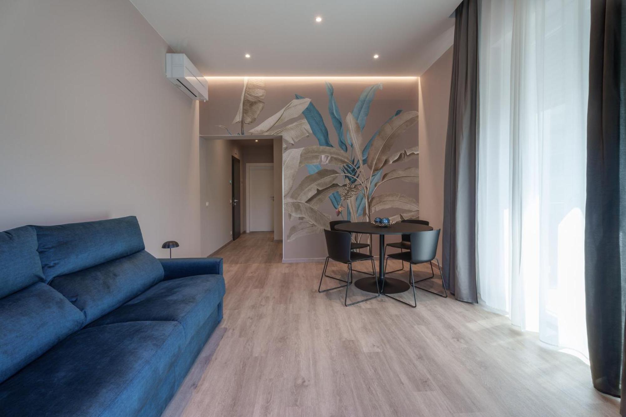 VI Suites Виареджо Екстериор снимка